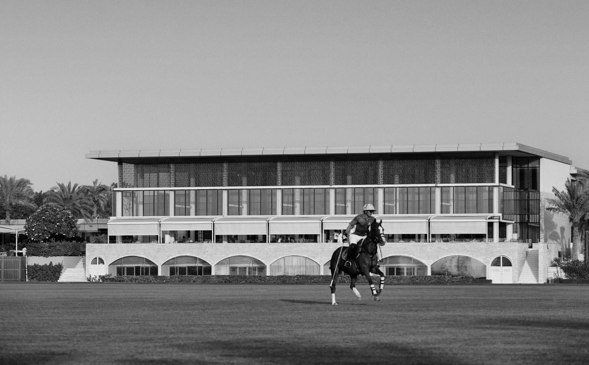 Melia Desert Palm Member Of Melia Collection Dubai Eksteriør billede The main stand at the Meydan Racecourse